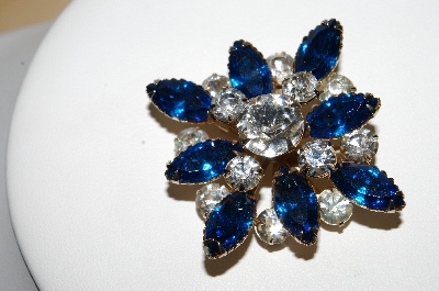 +MBA #98-091  "Vintage Goldtone Blue Navette & Clear Rhinestone Pin"
