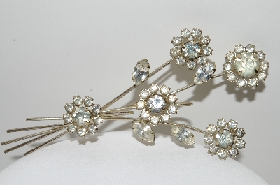 +MBA #98-376  "Vintage Silvertone Clear Crystal Rhinestone Multi Flower Pin"