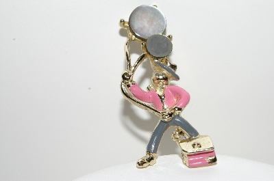 +MBA #98-034  "Vintage Goldtone Small Enameled Clown Pin"