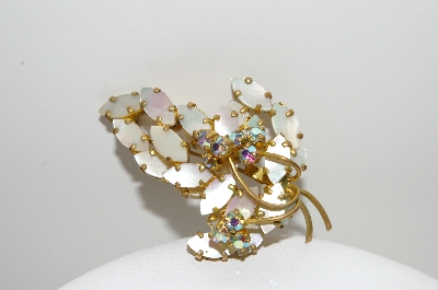 +MBA #98-074   "Vintage Goldtone Mother Of Pearl & AB Rhinestone Pin"