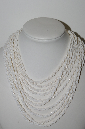 +MBA #98-154  "Vintage White Glass Bead Necklace"