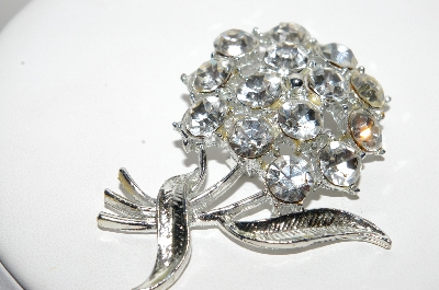 +MBA #98-301 "Vintage Silvertone Clear Crystal Rhinestone Brooch"
