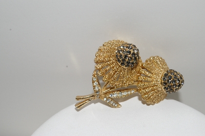 +MBA #99-435  "Vintage Goldtone Double Flower Brooch"