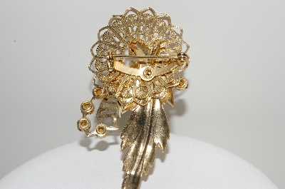 +MBA #99-437  "Vintage Goldtone Purple Crystal Rhinestone Pin"