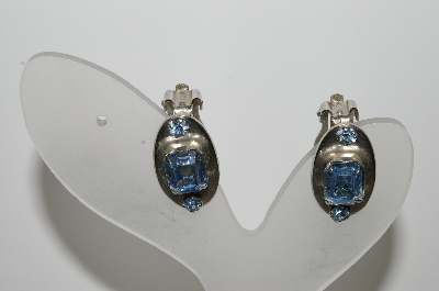 +MBA #99-460  "Vintage Silvertone Blue Crystal Rhinestone Clip On Earrings"