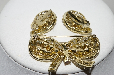 +MBA #99-381  "Coro Goldtone Pink & Red Rhinestone Bow Pin & Matching Earring Set"