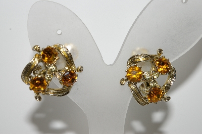 +MBA #99-218  "Vintage Goldtone Golden & Clear Rhinestone Clip On Earrings"