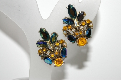 +MBA #99-668  "Holly Craft Goldtone Multi Colored Rhinestone Clip On Earrings"