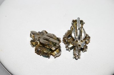+MBA #99-668  "Holly Craft Goldtone Multi Colored Rhinestone Clip On Earrings"