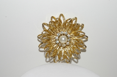 +MBA #99-572  "Vintage Goldtone Large Faux Pearl & Clear Rhinestone Brooch"