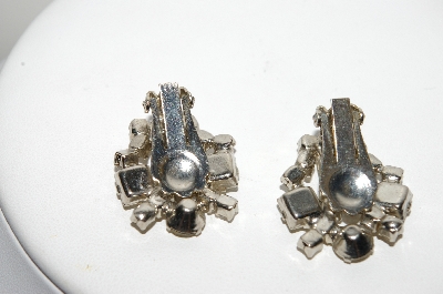 +MBA #99-642  "Vintage Silvertone Fancy Clear Crystal Rhinestone Clip On Earrings"