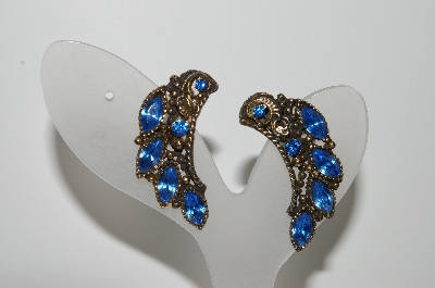 +MBA #99-556  "Vintage Antiqued Goldtone Blue Rhinestone Clip On Earrings"