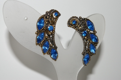 +MBA #99-556  "Vintage Antiqued Goldtone Blue Rhinestone Clip On Earrings"