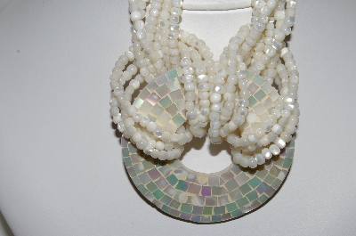 +MBA #99-566  "Vintage Stunning Mother Of Pearl Inlay & Bead Necklace"