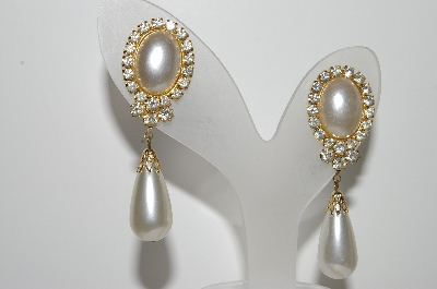 +MBA #99-053  "Vintage Goldtone Clear Crystal Rhinestone & Faux Pearl Drop Pierced Earrings"