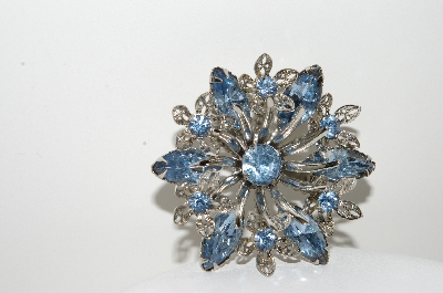 +MBA #99-410  "Vintage Silvertone Blue Crystal Rhinestone Pin"