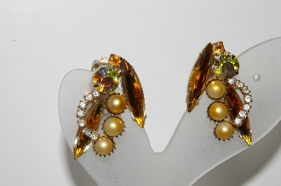 +MBA #99-070    "Vintage Gold Tone Very Fancy Crystal Rhinestone & Faux Pearl Clip On Earrings"