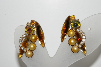 +MBA #99-070    "Vintage Gold Tone Very Fancy Crystal Rhinestone & Faux Pearl Clip On Earrings"