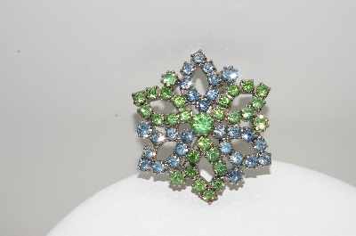+MBA #99-447  "Vintage Silvertone Green & Blue Crystal Rhinestone  Pin"