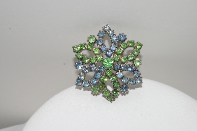 +MBA #99-447  "Vintage Silvertone Green & Blue Crystal Rhinestone  Pin"