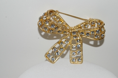 +MBA #99-497  "Vintage Goldtone Clear Rhinestone Large Bow Pin"