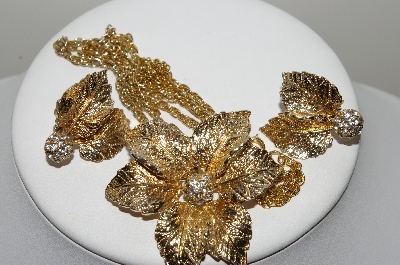 +MBA #99-018  "Judy Lee Goldtone Flower Pin/Pendant  & Matching Earrings Set"