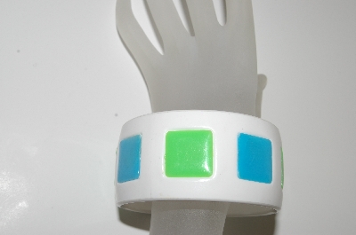+MBA #98-047  "Vintage White, Blue & Green Plastic Bangle Bracelet"
