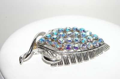 +MBA #99-061  "Coro Silvertone AB Crystal Leaf Pin"