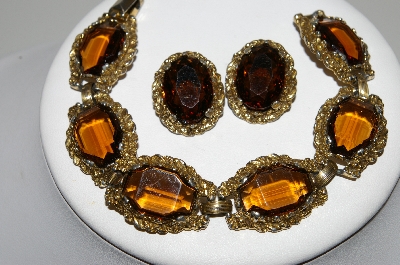 +MBA #99-063  "Vintage Goldtone Brown Glass Stone Bracelet & Matching Earring Set"