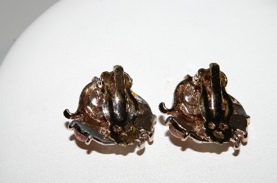 +MBA #41E-157  "Vintage Goldtone Sparkle Glass Stone Earrings"