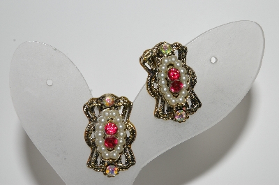 +MBA #41E-139  "Vintage Antiqued Goldtone Faux Pearl & Rhinestone Earrings"