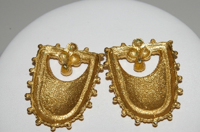 +MBA #41E-110  "Vintage Goldtone Black Enamel Pierced Earrings"