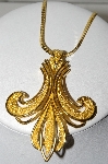 +MBA #41E-275  "Trifari Goldtone Large Pendant With 18" Chain"