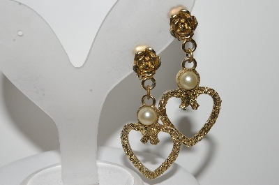 +MBA #41E-101   "Vintage Goldtone Fancy Heart & Rose Faux Pearl Dangle Earrings"