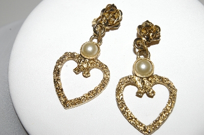 +MBA #41E-101   "Vintage Goldtone Fancy Heart & Rose Faux Pearl Dangle Earrings"