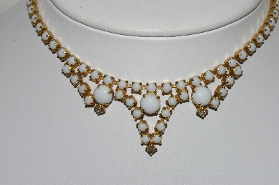 +MBA #41E-009  "Vintage Goldtone White Milk Glass Choker"