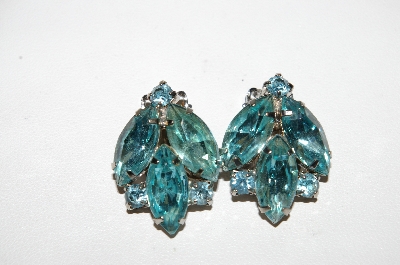 +MBA #E42-179  "Vintage Silvertone Blue Crystal Rhinestone Clip On Earrings"