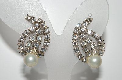 +MBA #E42-154  "Vintage Silvertone Clear Crystal Rhinestone & Faux Pearl Clip On Earrings"