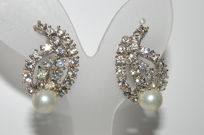 +MBA #E42-154  "Vintage Silvertone Clear Crystal Rhinestone & Faux Pearl Clip On Earrings"