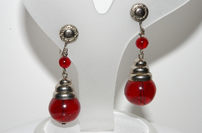+MBA #E42-223  "Vintage Silvertone Red Glass Bead Screw Back Earrings"