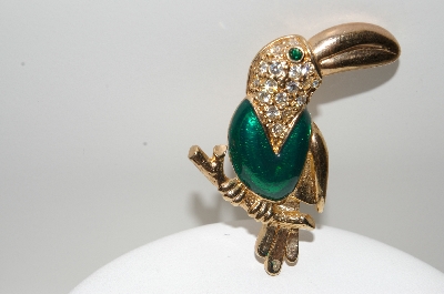 +MBA #E42-187  "Vintage Goldtone Green Enamel & Clear Crystal Rhinestone Toucan Pin"