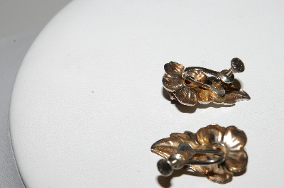 +MBA #E42-237  "Vintage Sterling Glass Stone Flower Screw Back Earrings"