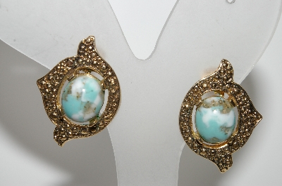 +MBA #E42-170  "Sarah Coventry Goldtone Faux Turquoise Clip On Earrings"