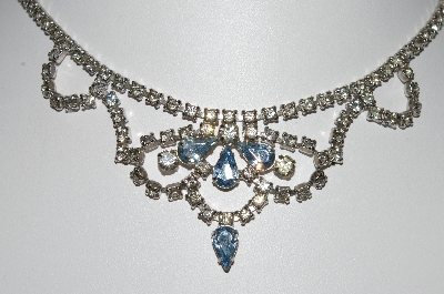 +MBA #E42-023  "Vintage Silvertone Clear & Blue Rhinestone Choker"