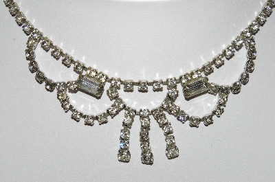 +MBA #E42-025  "Vintage Silvertone Clear Crystal Rhinestone Choker"