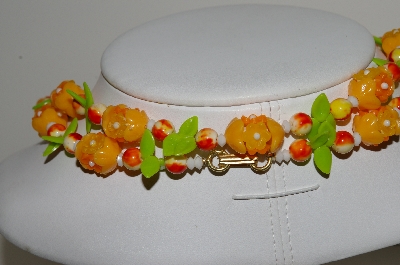 +MBA #E42-041   "Vintage Brite Tropical Look Acrylic Bead Necklace"