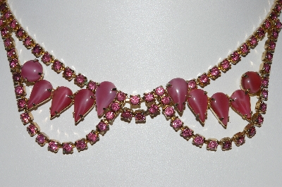 +MBA #E42-005  "Vintage Goldtone Pink Glass & Crystal Rhinestone Fancy Choker"