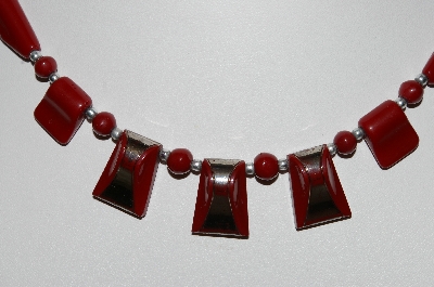 +MBA #E42-010  "Vintage Red & Silver Lucite Necklace"