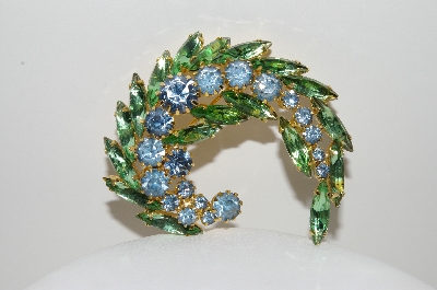 +MBA #E43-034  "Vintage Goldtone Blue & Green Rhinestone Pin"