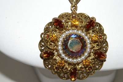 +MBA #E43-171  "Vintage Goldtone Filigree Rhinestone & Faux Pearl Necklace"